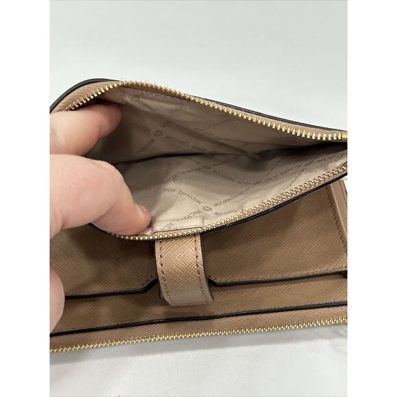 Michael Kors Jet Set Travel Large Double Zip Phone Wallet Brown Tan Leather - Picture 8 of 14